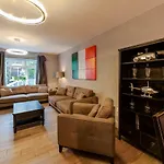 Nyaraló The Town House Kinsale, Hosted By Exquisite Homes, Sleeps 16 *