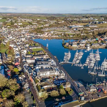 The Town House Kinsale, Hosted By Exquisite Homes, Sleeps 16 * Kinsale