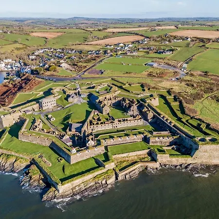 Semesterbostad The Town House Kinsale, Hosted By Exquisite Homes, Sleeps 16