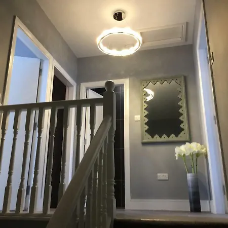 The Town House Kinsale, Hosted By Exquisite Homes, Sleeps 16