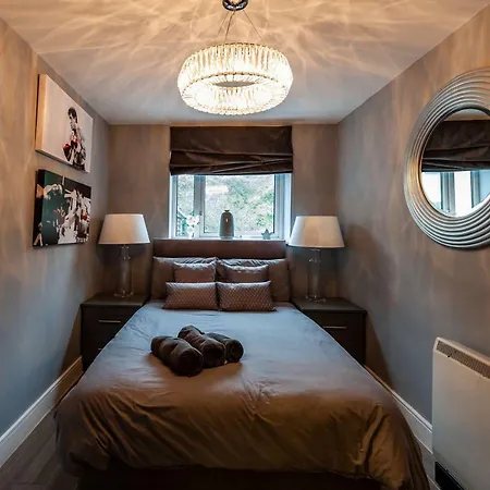 The Town House Kinsale, Hosted By Exquisite Homes, Sleeps 16 *