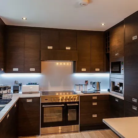 Prázdninový dům The Town House Kinsale, Hosted By Exquisite Homes, Sleeps 16