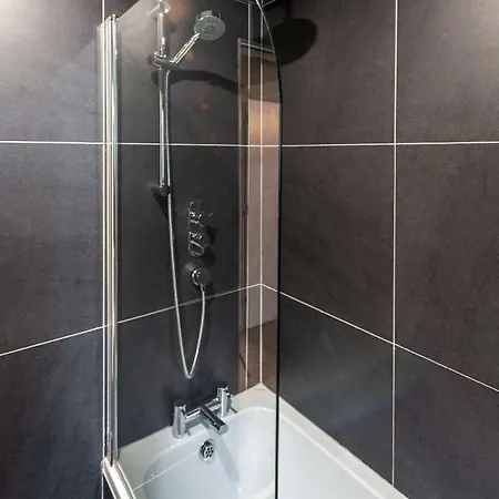 The Town House Kinsale, Hosted By Exquisite Homes, Sleeps 16 *