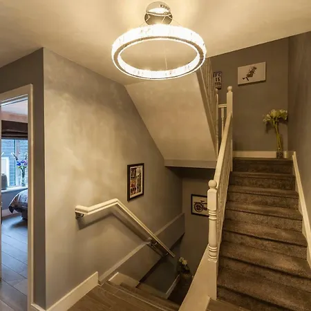 The Town House Kinsale, Hosted By Exquisite Homes, Sleeps 16 Semesterbostad Kinsale