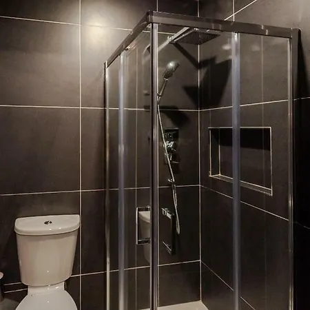 Semesterbostad The Town House Kinsale, Hosted By Exquisite Homes, Sleeps 16